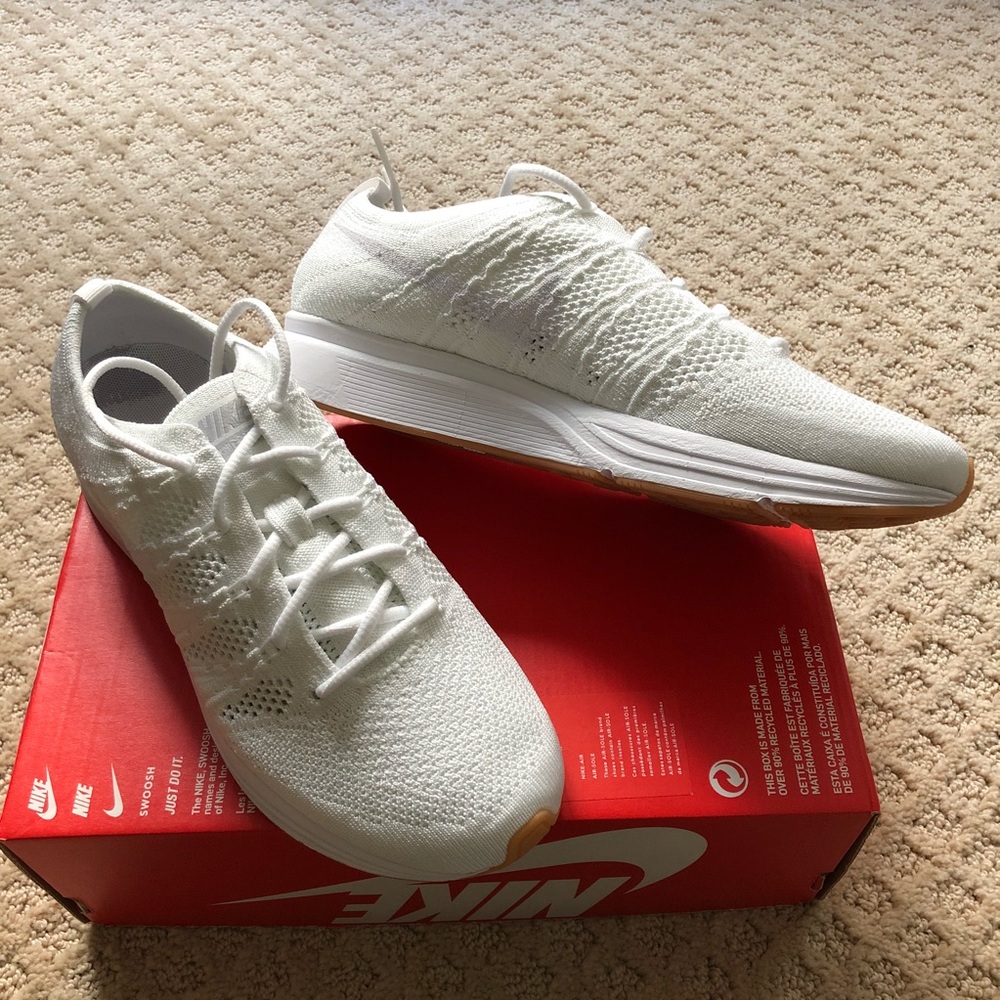 🚫✂️🎆 New🎆 NIKE Unisex Flyknit Trainer 6M/7.5W - Picture 3 of 8